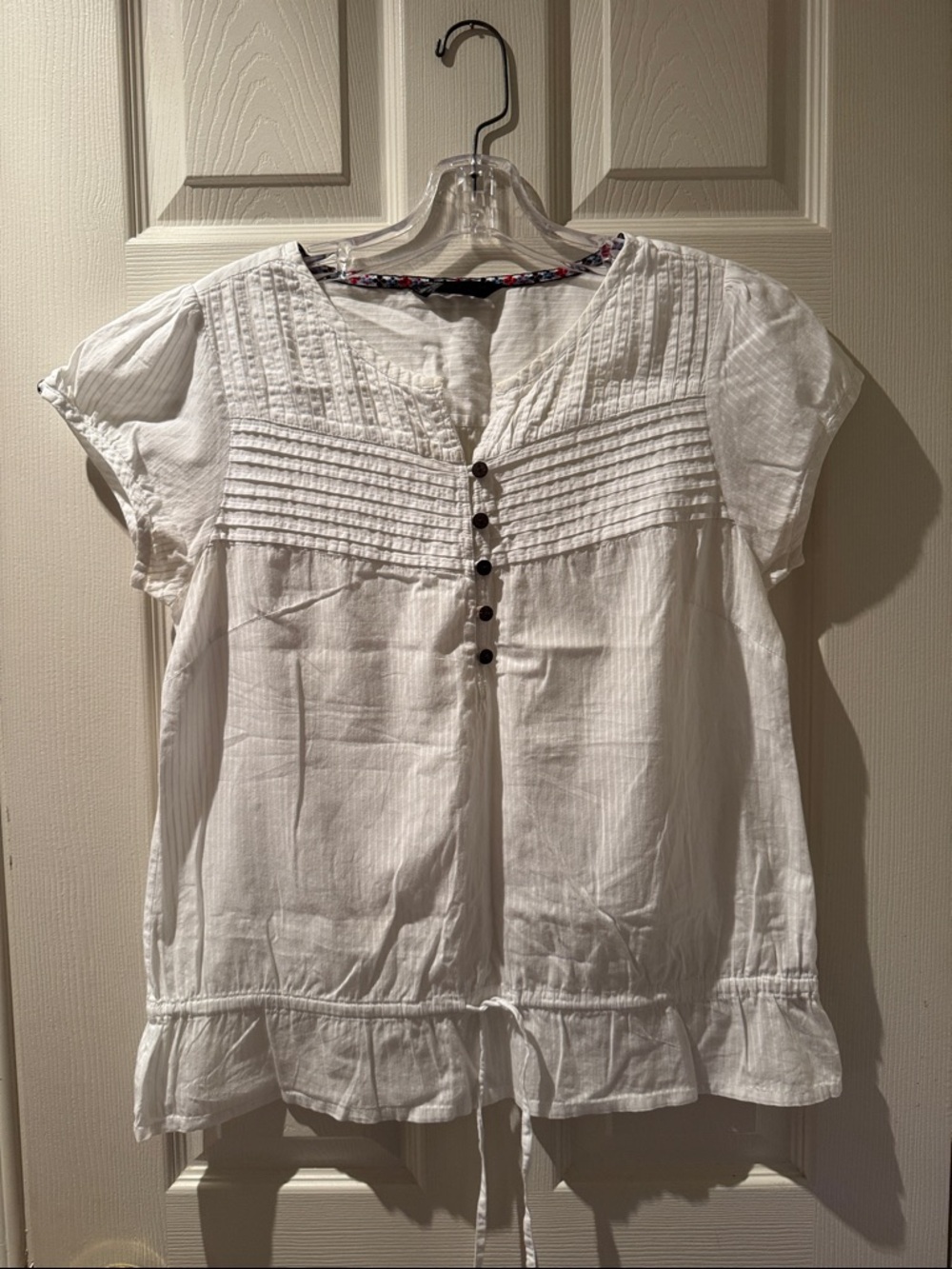 Women's White Pintuck Button-Front Blouse
